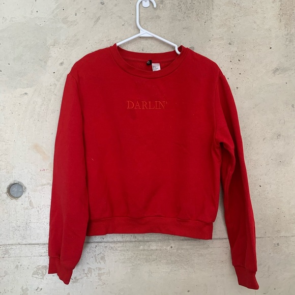 Red cropped sweatshirt from H&M - Picture 2 of 5